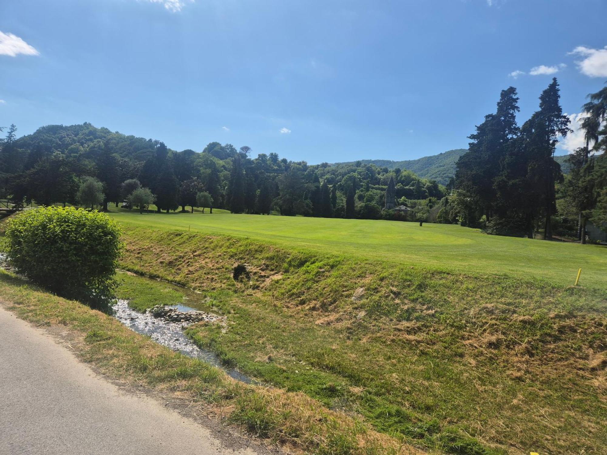 Rapallo Close To Golf Executive With Balcony Exterior foto